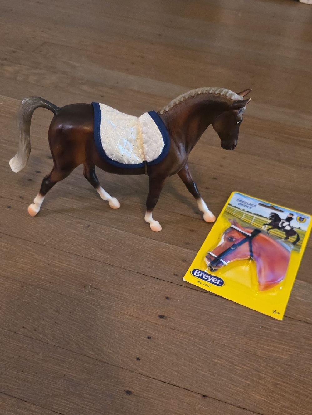 Breyer Traditional Hanoverian Brown Model Horse And NEW Dressage Bridle #2460